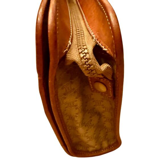 Celine Vintage Macadam Triomphe Canvas Leather Clutch - Picture 14 of 16